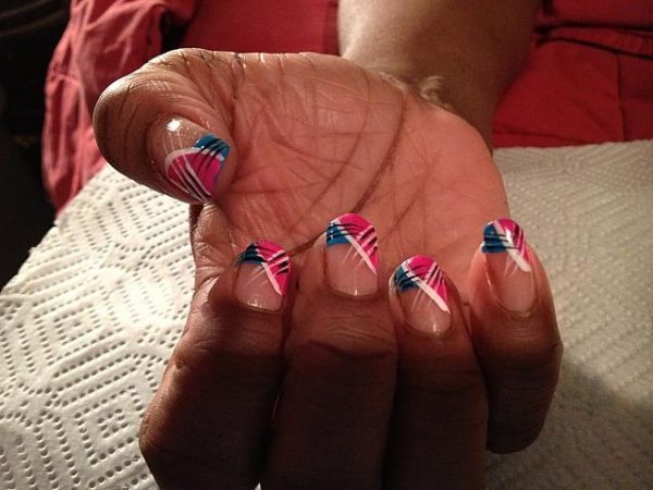 wispy stripes nail art