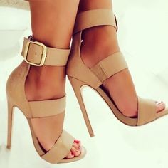 Summer heels 1