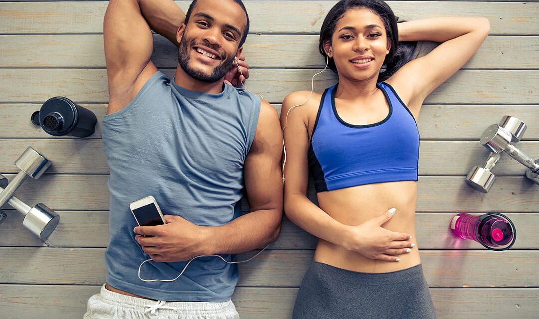 6 Exercises You Can Do With Your Boyfriend In The Gym
